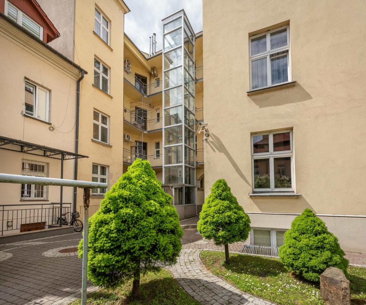 St Florian Apartments كراكوفيا المظهر الخارجي الصورة
